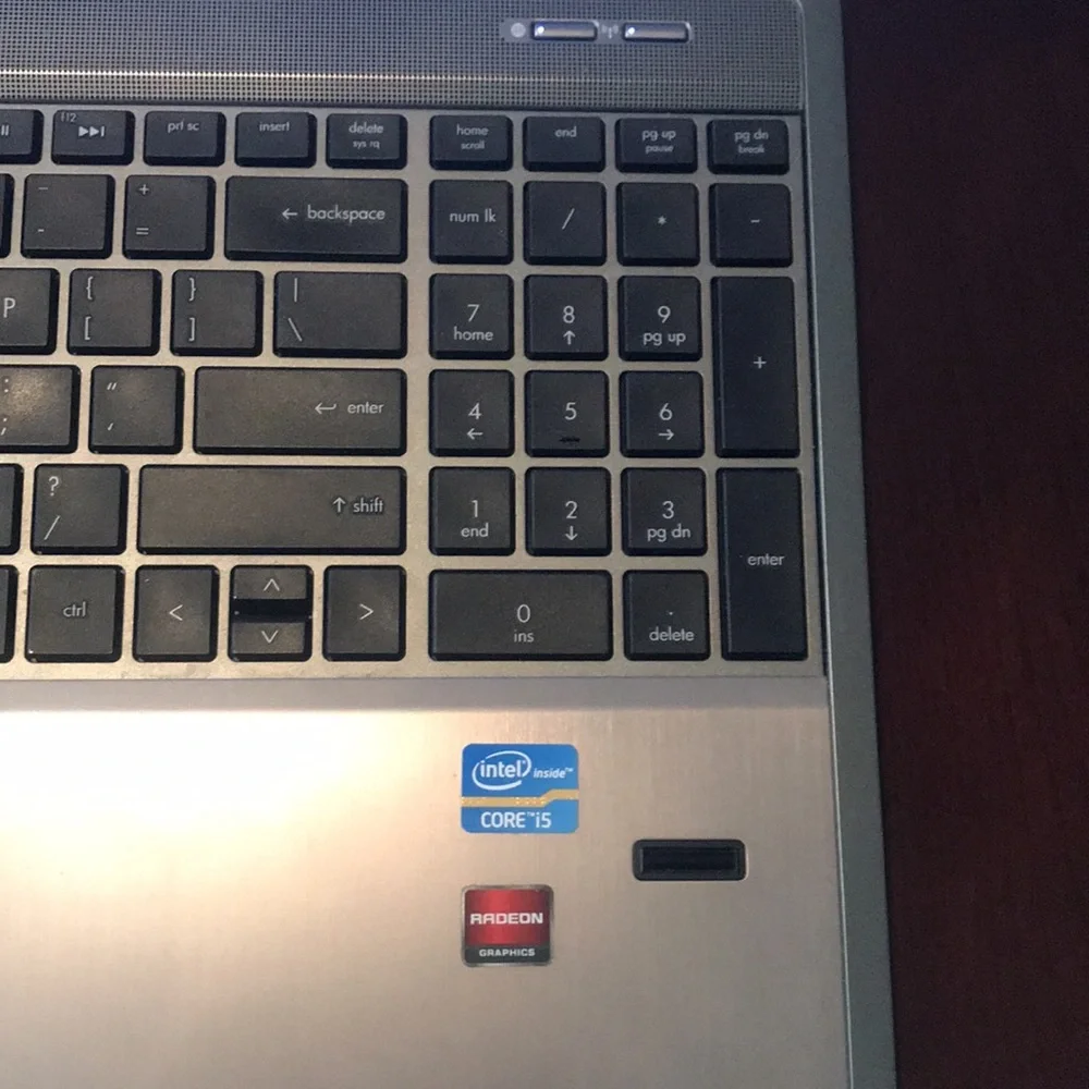 HP ProBook 4540s laptop computer with 2 power cords with cd drive